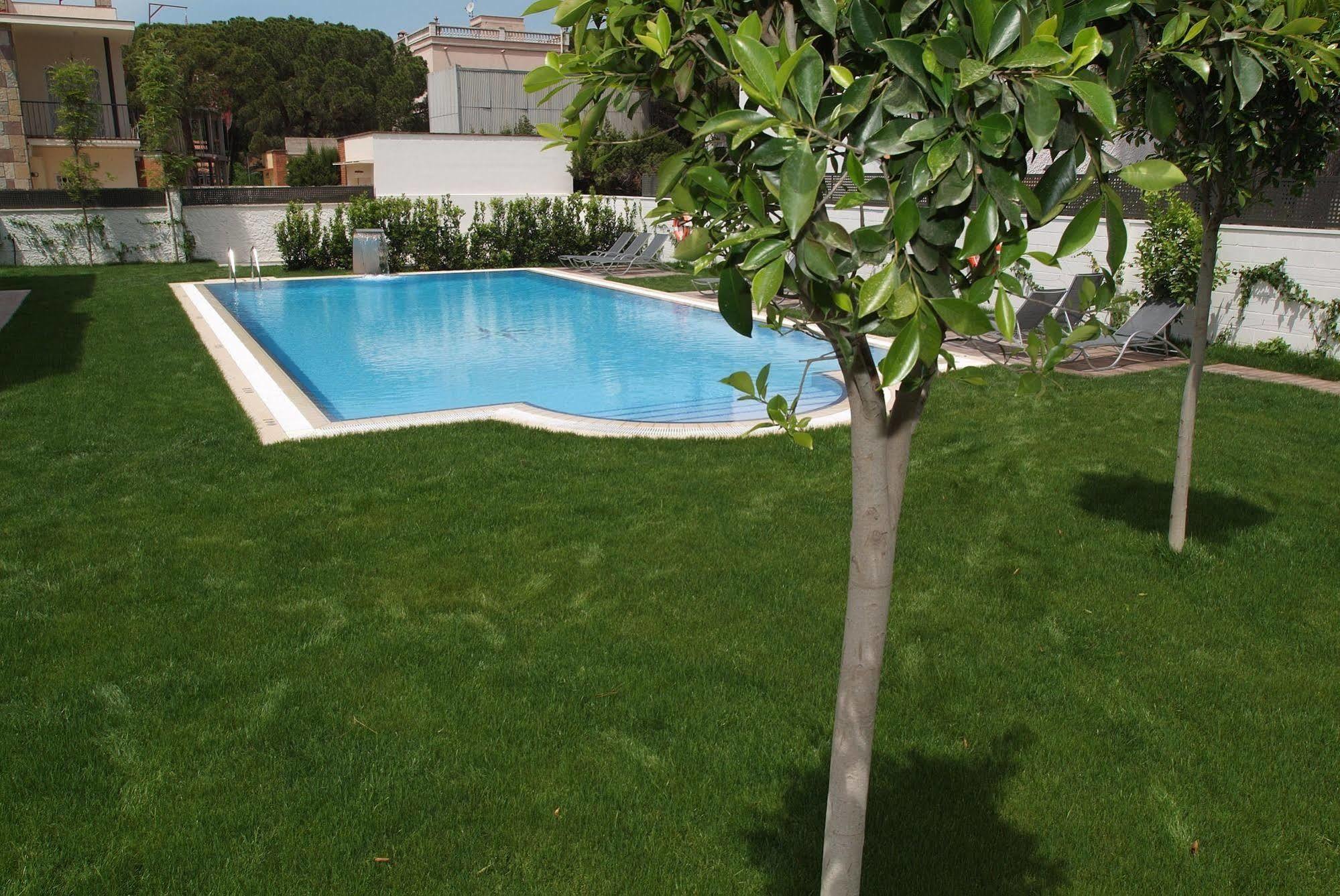 Royal Marina Gardens